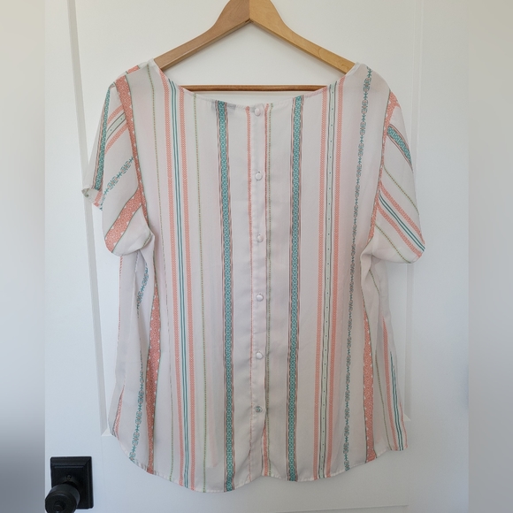 Torrid Chiffon Blouse with Pocket ~ 2X - Picture 7 of 7